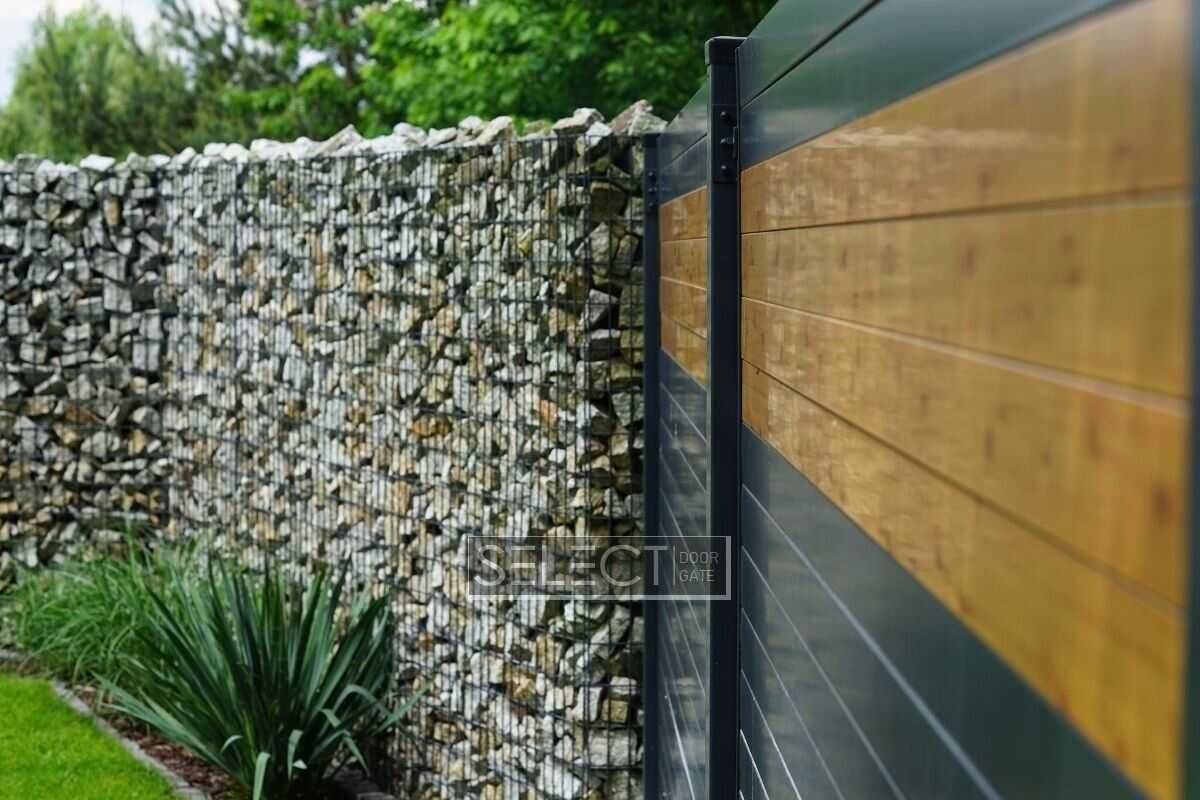 Замовити виготовлення паркану у місті Львів - гарна огорожі з каменю для будинку